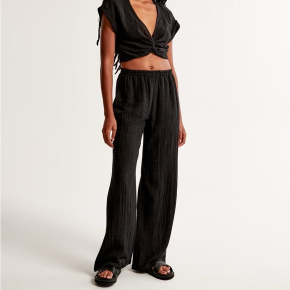 Abercrombie & Fitch Pants - A&F | Crinkle Textured Pull-On Ultra Wide Leg Pant